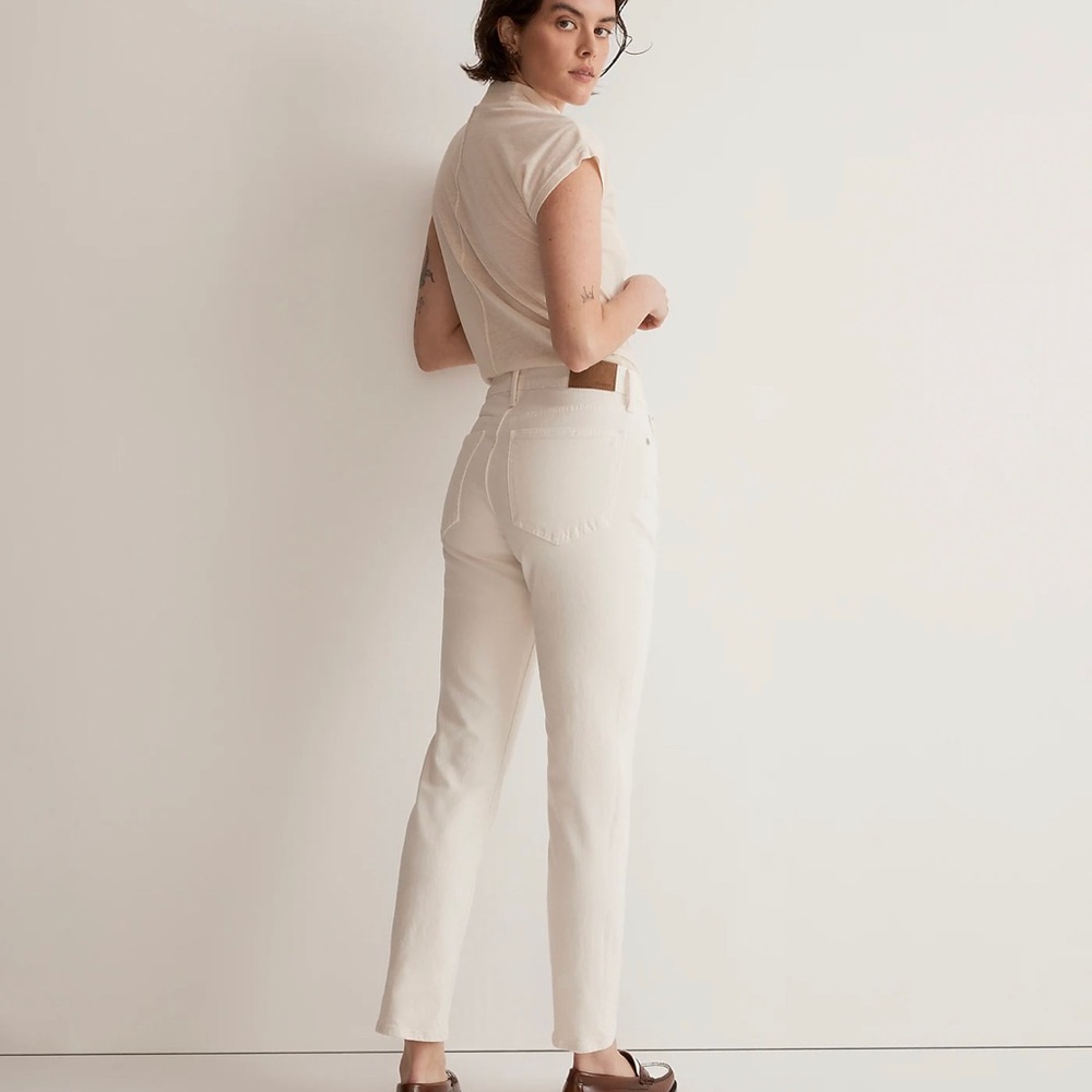 Madewell The Mid-Rise Perfect Vintage Jeans - Picture 4 of 6